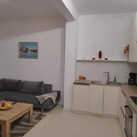 Olibia 4 * Atény